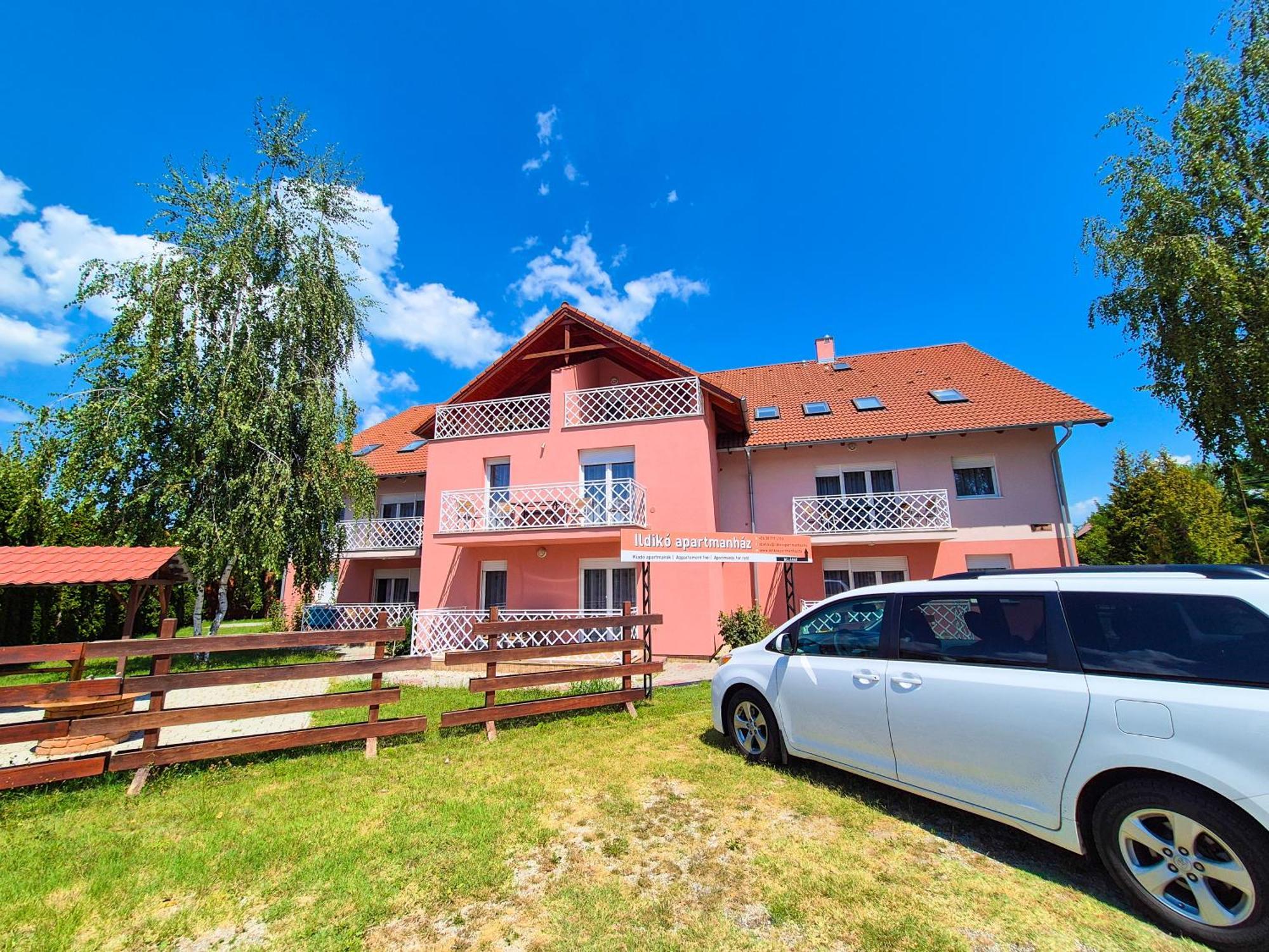 זמראדי Ildiko Apartmanhaz מראה חיצוני תמונה