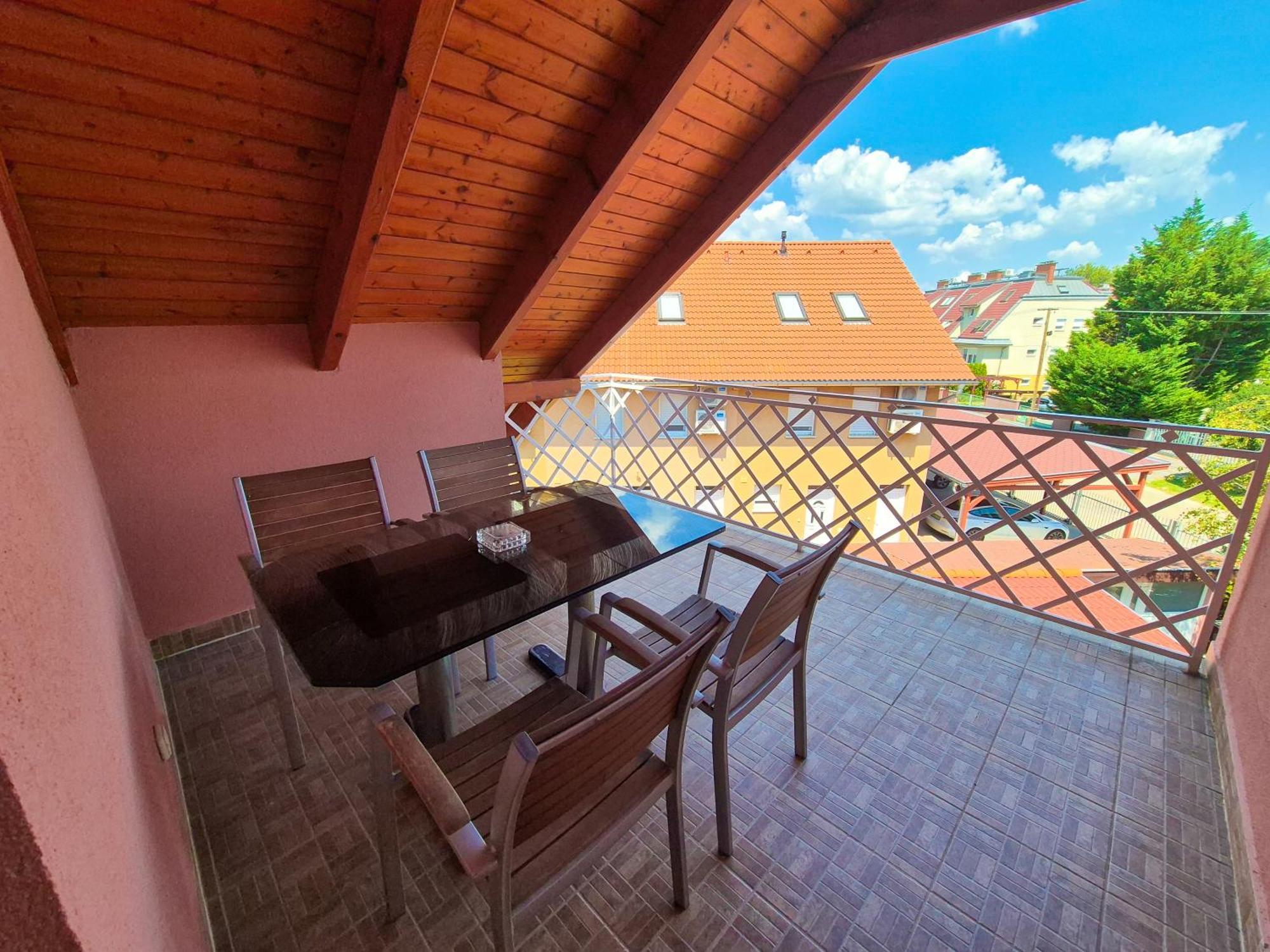 זמראדי Ildiko Apartmanhaz מראה חיצוני תמונה