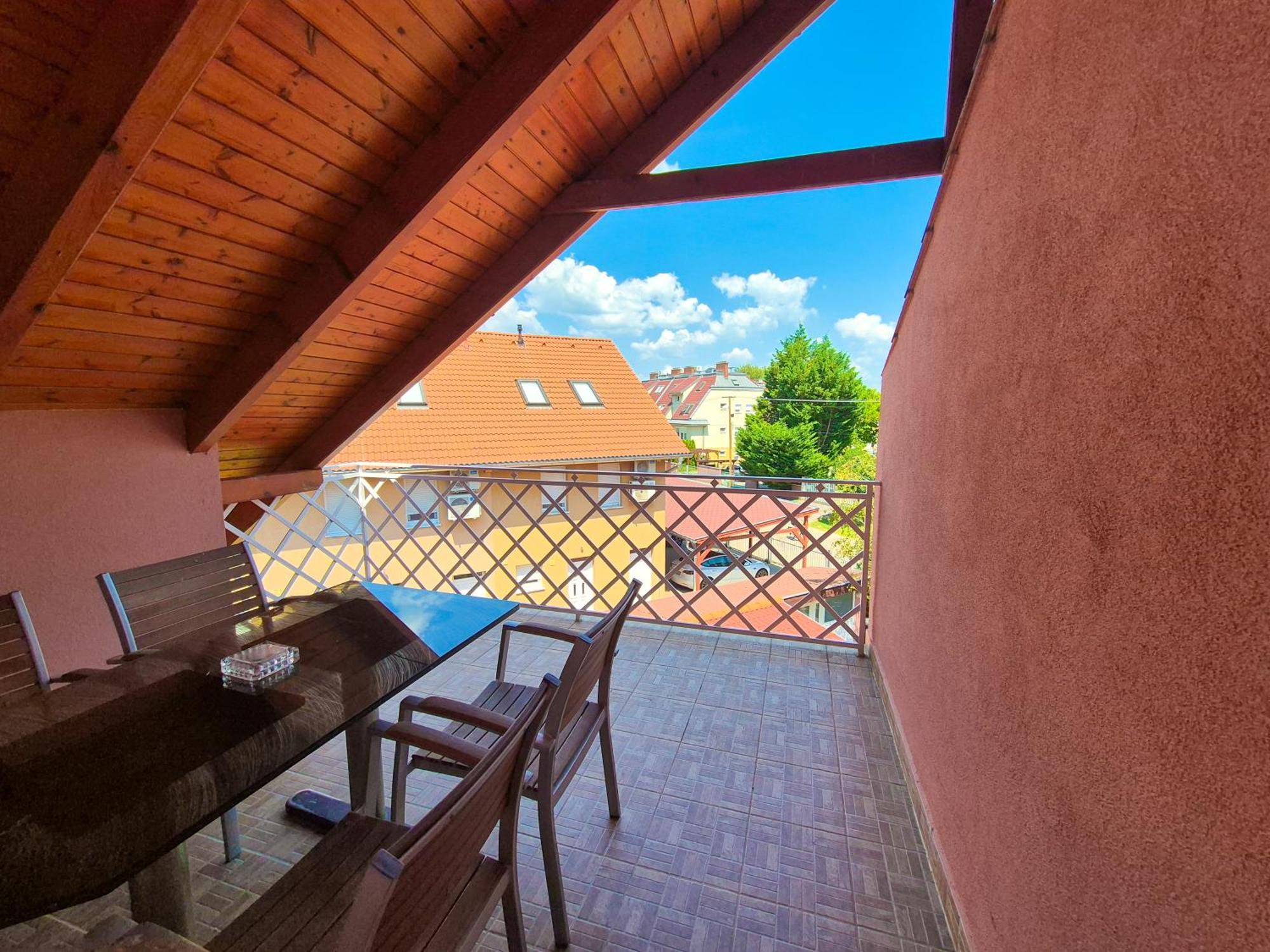 זמראדי Ildiko Apartmanhaz מראה חיצוני תמונה