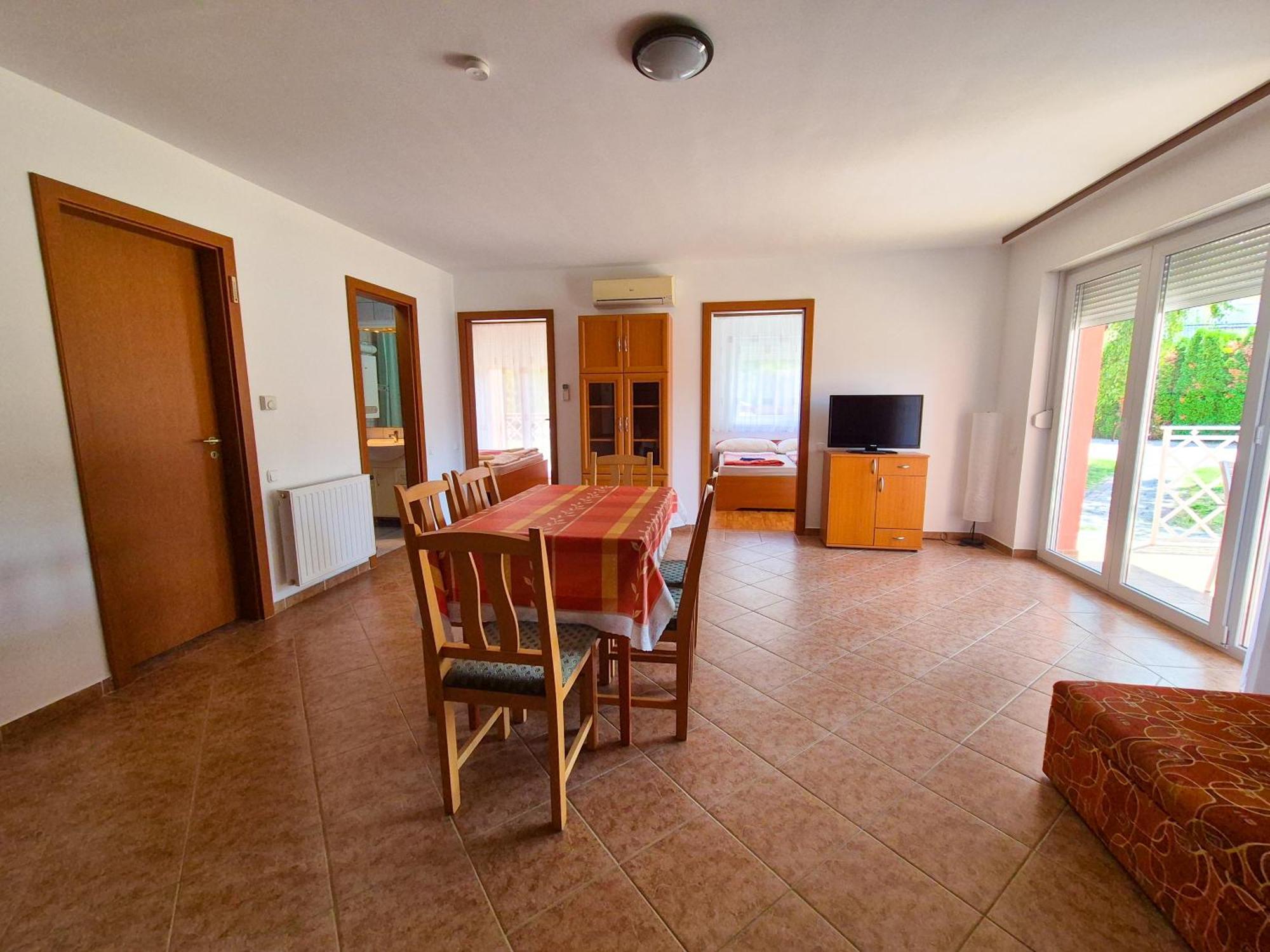זמראדי Ildiko Apartmanhaz מראה חיצוני תמונה